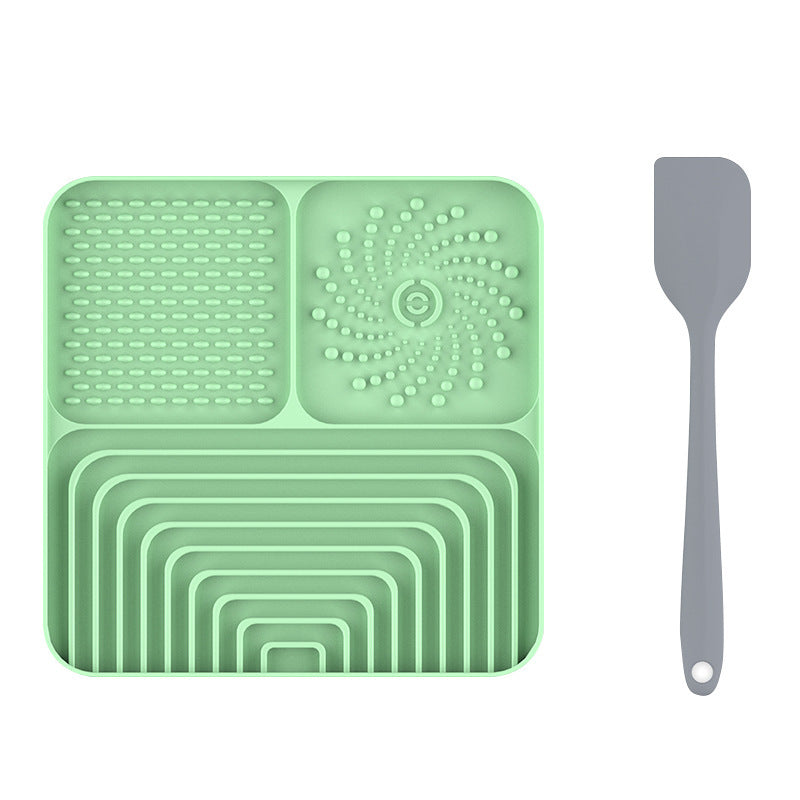 Silicone Pet Lick mat / Slow Eating Mat