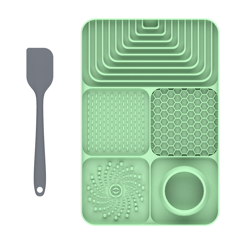 Silicone Pet Lick mat / Slow Eating Mat